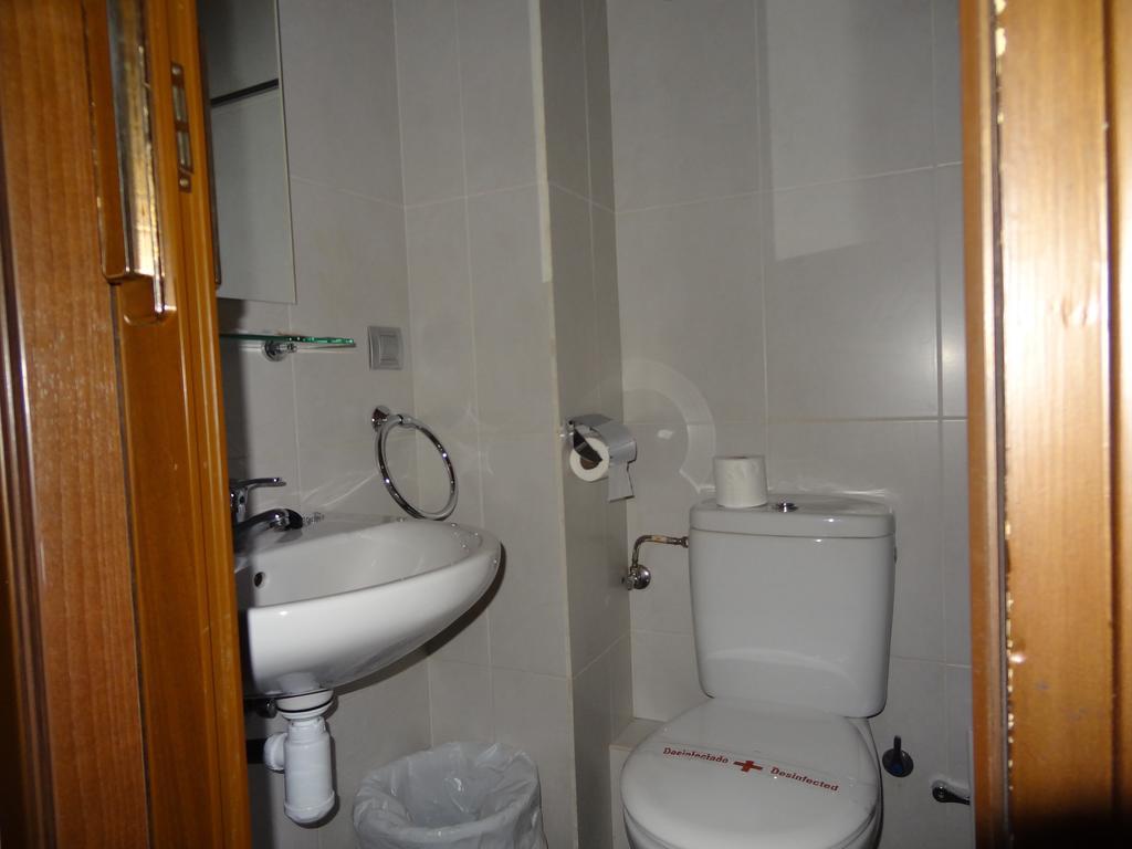Отель Hostal Cal Forner Андорра-ла-Велья Номер фото