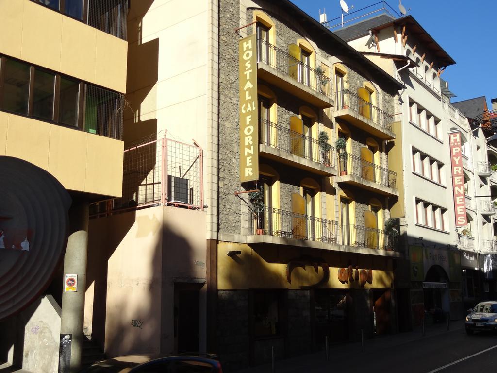 Отель Hostal Cal Forner Андорра-ла-Велья Экстерьер фото